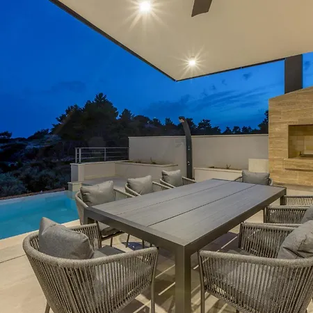 Front In Dingac With Sauna * Gornji Dingač