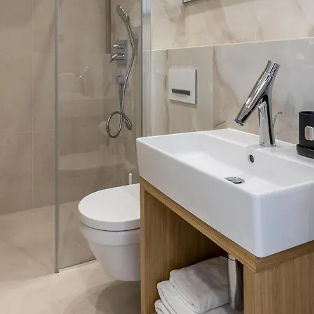 Front In Dingac With Sauna Gornji Dingač