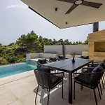 Cozy In Dingac With Sauna Holiday home Gornji Dingac