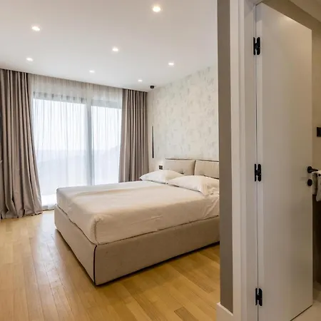 Holiday home Front In Dingac With Sauna